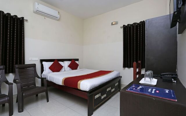OYO 6749 The Royal Nest