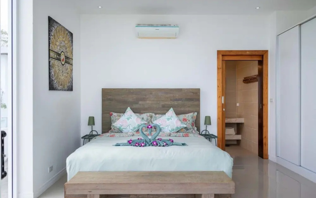 3 Bed Close To Fisherman Village KBR18