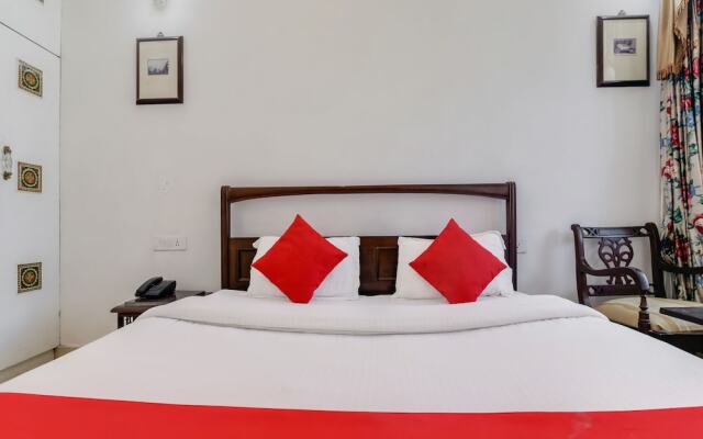 OYO 35498 Shimla British Resort