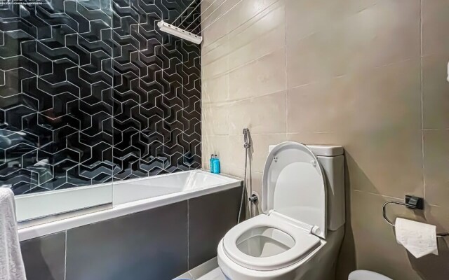 Lake View Luxurious Studio Bnbmehomes