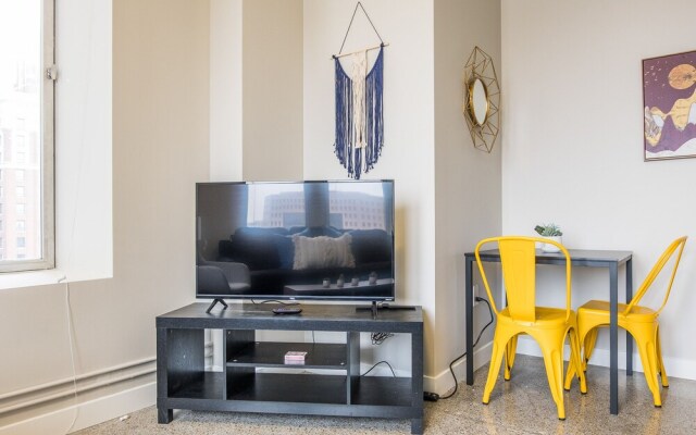 FRONTDESK R&T Lofts Downtown Des Moines