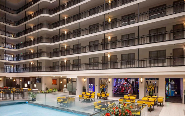 Embassy Suites by Hilton Anaheim North