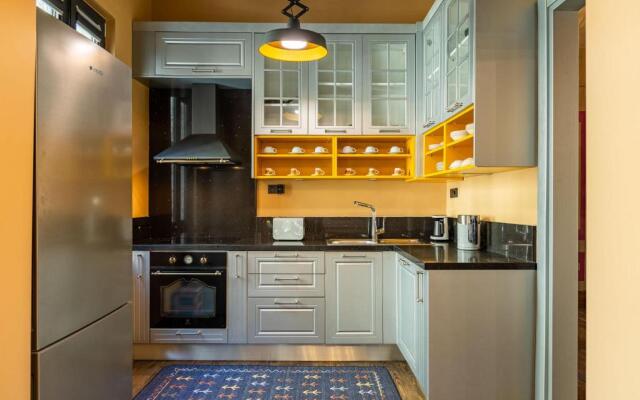 Historical Flat With Turkish Hammam