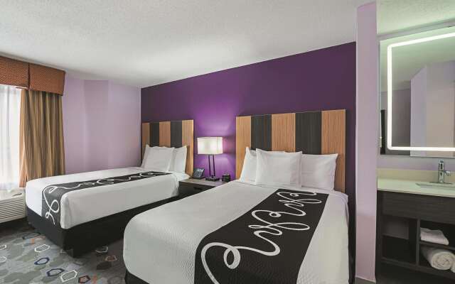 La Quinta Inn & Suites by Wyndham Minneapolis Northwest