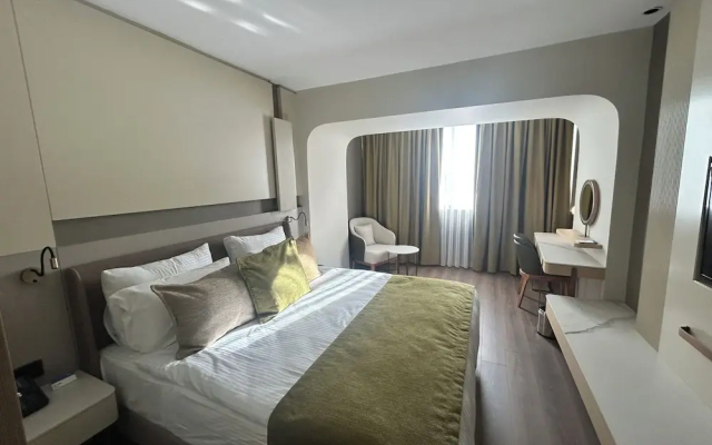 Hotel Buyuk Saruhan