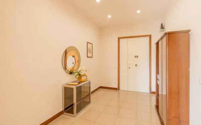 Bright Apartment Private Parking Naples
