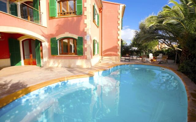 Espectacular Villa Sa Rápita