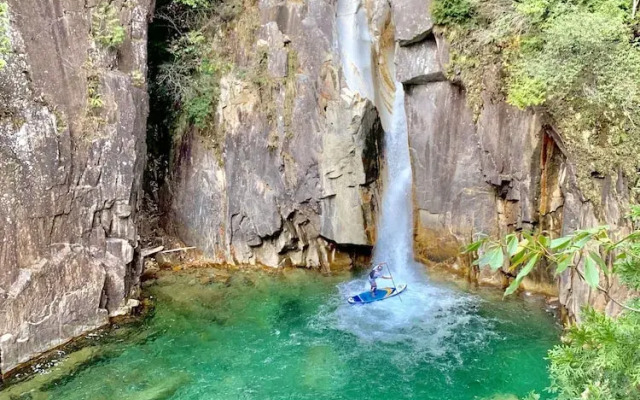 The Expedition Hotel Zenagi