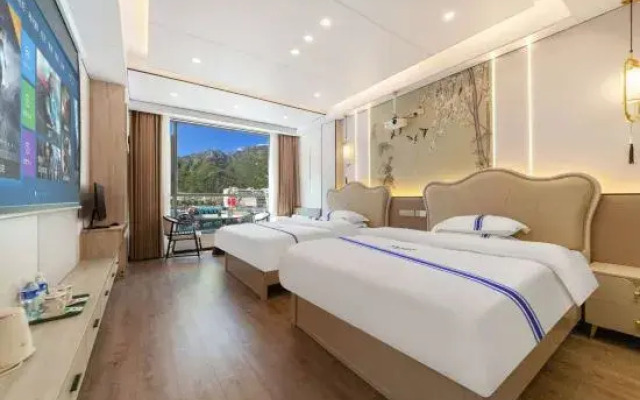 Kangding Ruxinju Hotel