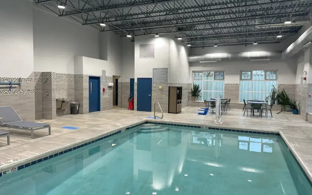 Baymont Inn And Suites Grand Rapids