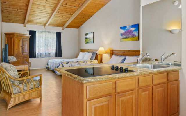 Castle Waimea Country Lodge