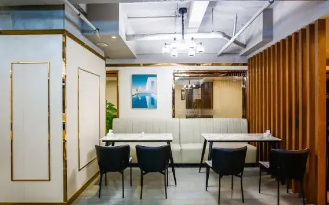 Ruihao Yazhi Hotel (Global Center Store)
