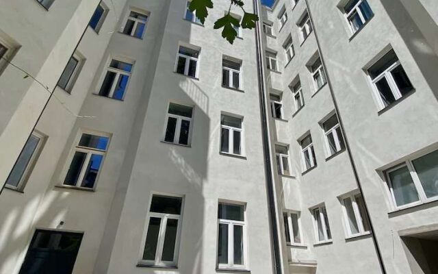 Lwowska Apartment