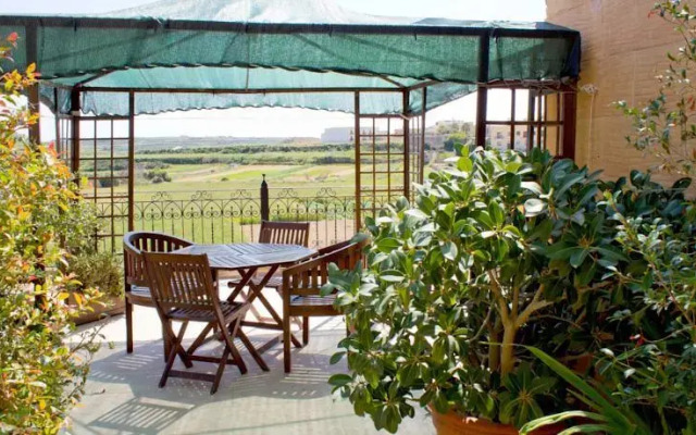 Villayana Gozitan Farmhouse with pool
