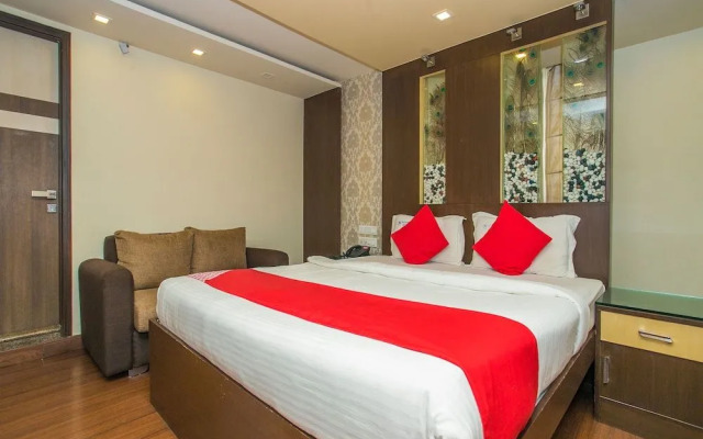 OYO 16557 Sri Krishna International