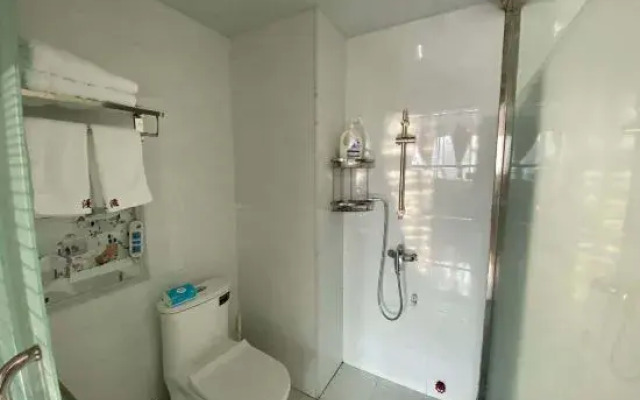 Manzi Homestay (Yiyang Oscar Plaza Branch)