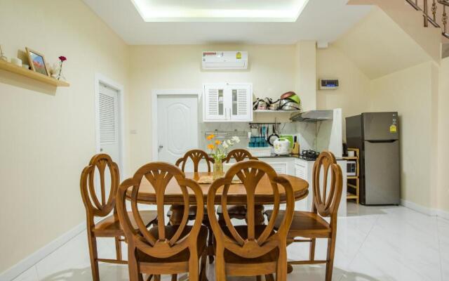 Baan Bussarin (B5) Huahin88