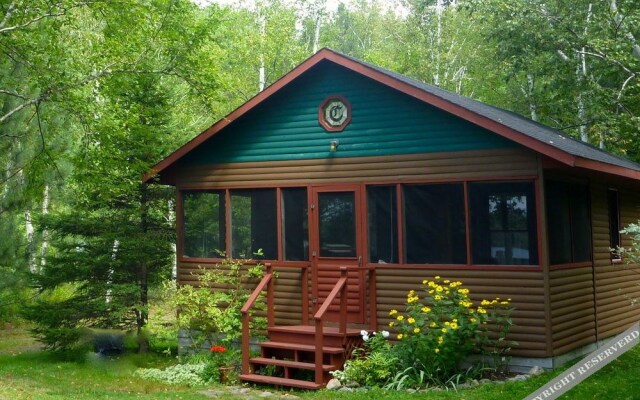 Hay Lake Lodge & Cottages