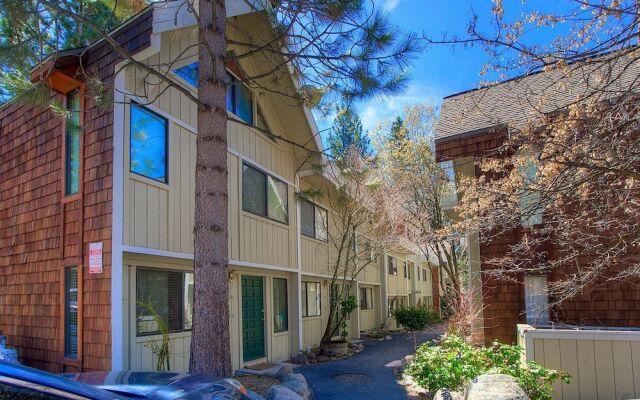 Babbling Brook Hideaway