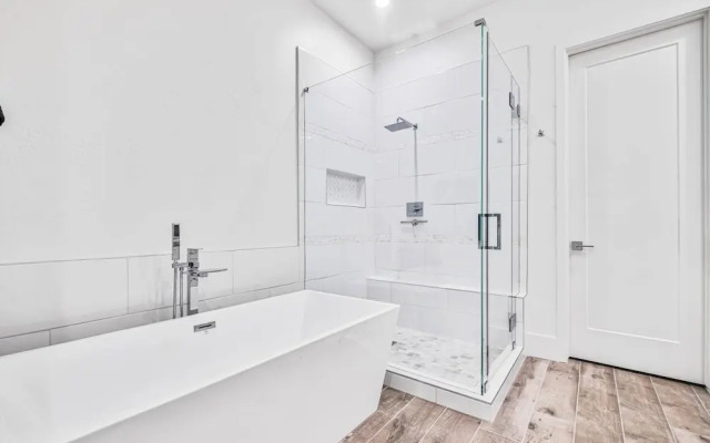 Villa Grayhawk 3 Bedroom Townhouse by RedAwning