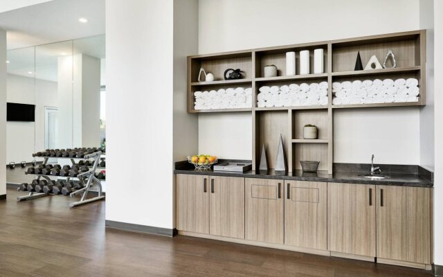 AC Hotel by Marriott Phoenix Biltmore