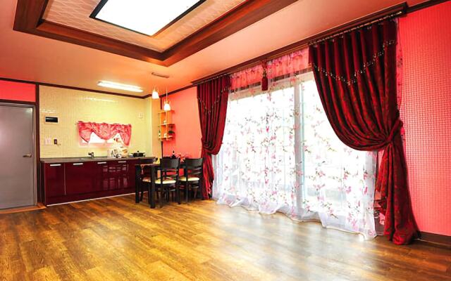 Gapyeong Pooky Glamping Pension