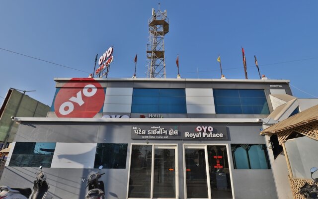 OYO Flagship 28024 Hotel Royal Palace