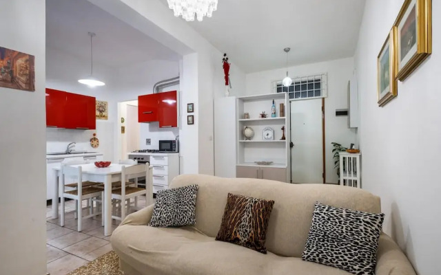 Piazza de Calderini Apartment by Wonderful Italy