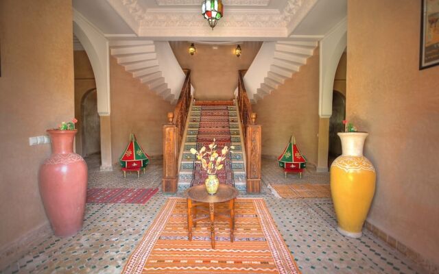 Villa Dar Mya Palmiers