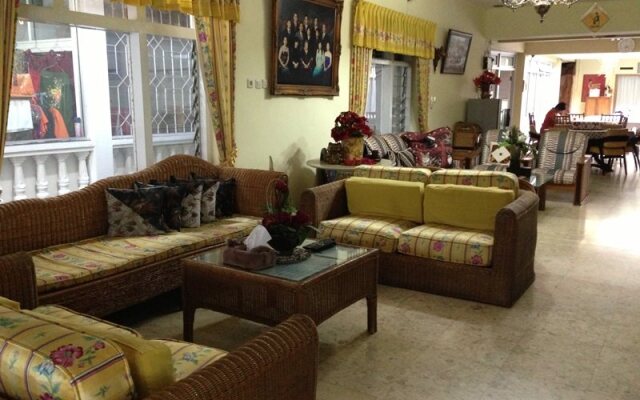 Enny's Guest House