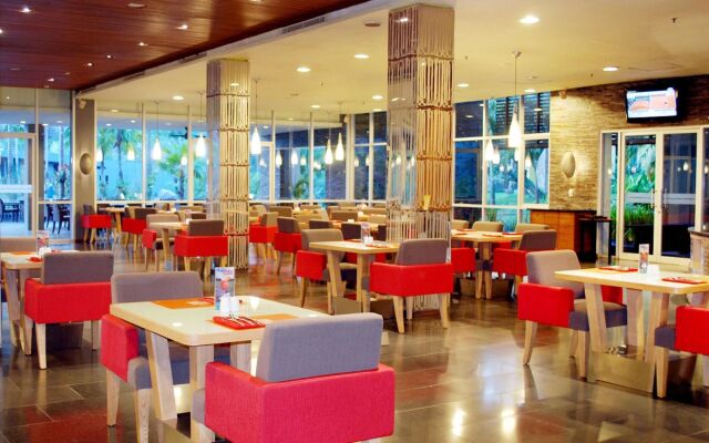 Novotel Palembang Hotel & Residence
