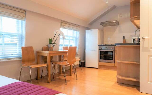 12 London Street Apartments