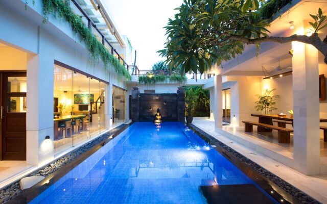 Sunset Paradise Villa Jimbaran 3003