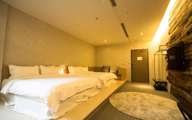 No. 9 Hotel