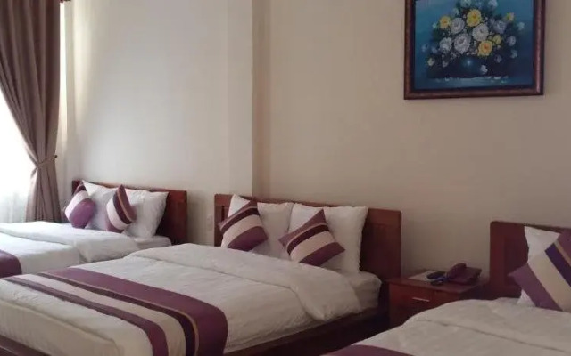 Hoang Quan Hotel