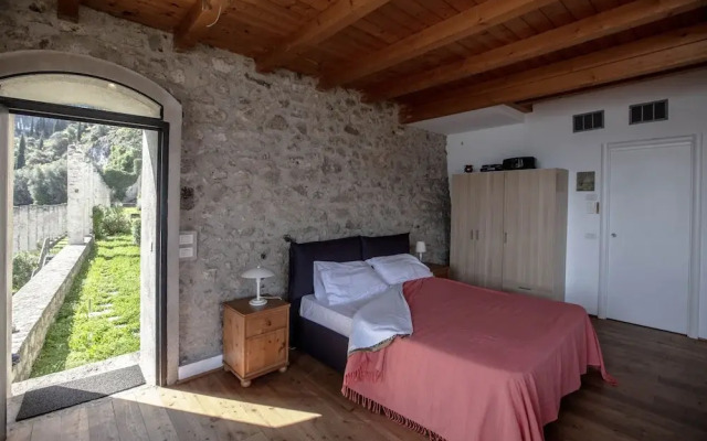 Hotel e Appartamenti al Prà de la Fam