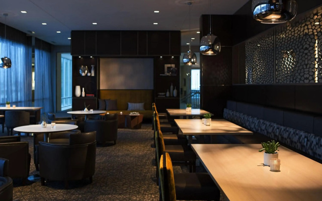AC Hotel by Marriott Cincinnati at Liberty Center
