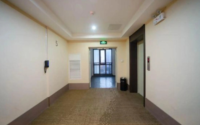 HanTing Hotel (Zhengzhou Nanhuan Fogang)