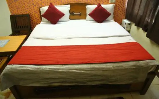 Hotel Diamond Palace