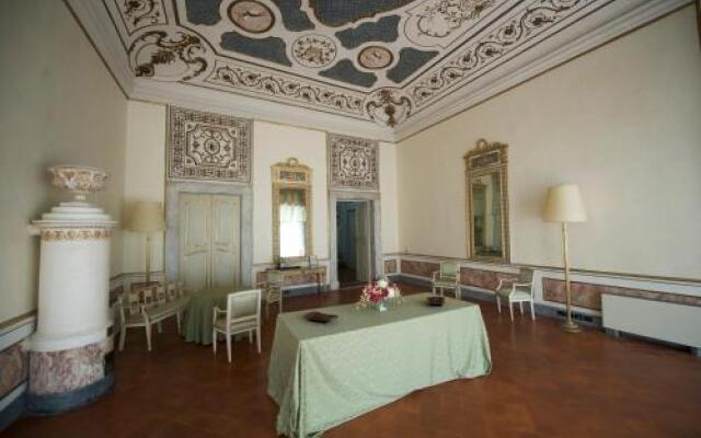 Palazzo Tucci Residenza d'Epoca