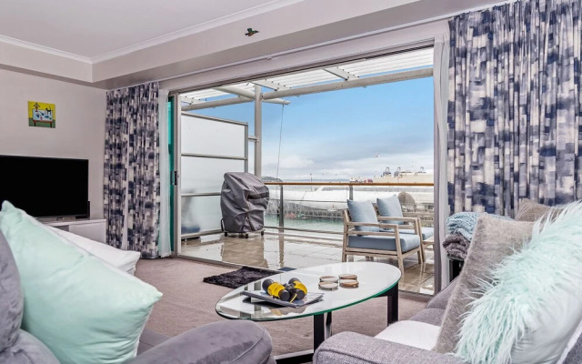 Princes Wharf - 1BR Comfortable Luxury