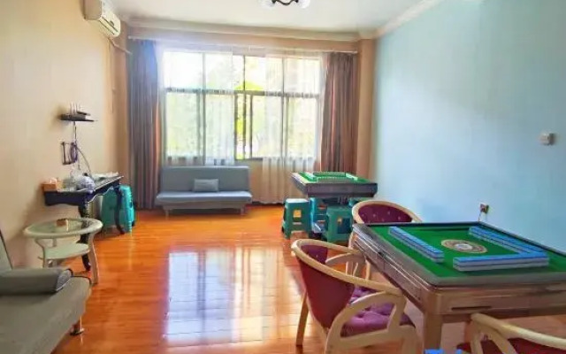 Yongqi Travel Hotel (Jianshui Ancient City Branch)