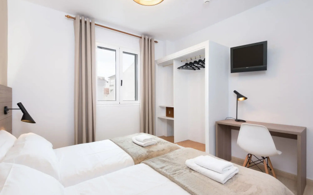Hostal Jume - Urban Rooms