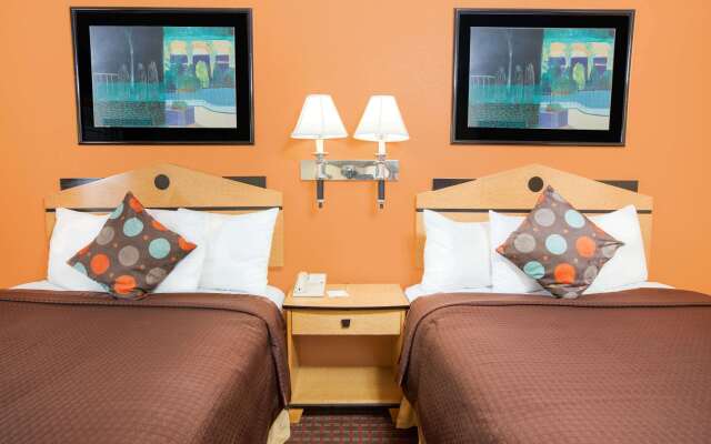 Days Inn by Wyndham Alma