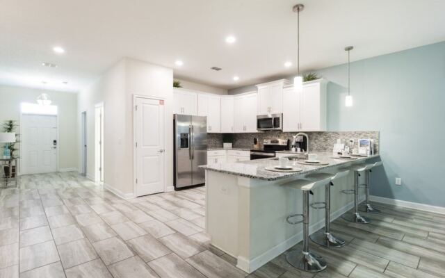 Champions Gate-9077slthsjgil 9 Bedroom Home