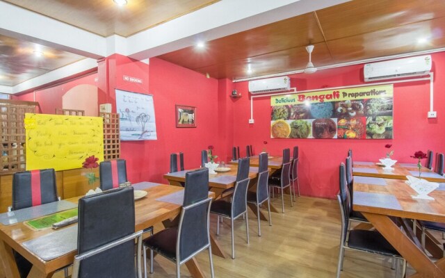 OYO 7359 Hotel Rhino