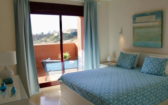 2303-Huge 2 bedrooms apt with sea view