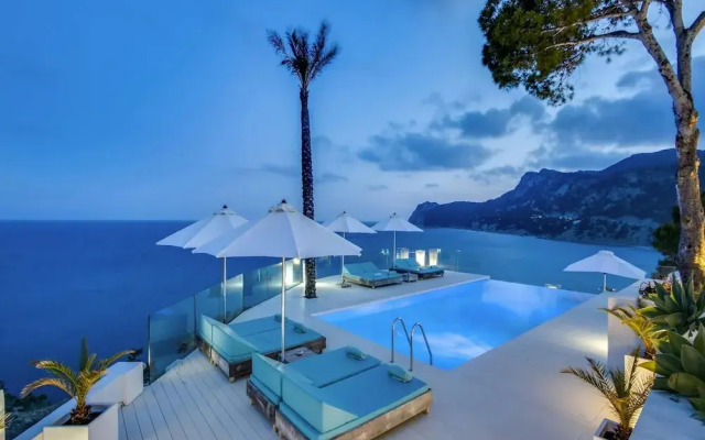 Beautiful Villa With Leisure Activities