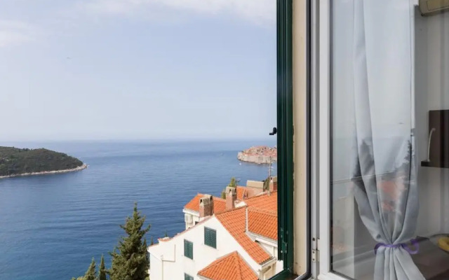 Apartment Precious View