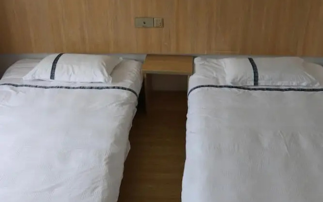 Wuyishan City Chun Hui Traders Hotel